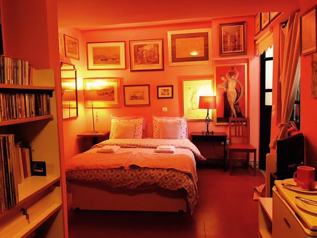 Gallery Basement In Villa Vravrona Markópoulon Екстериор снимка